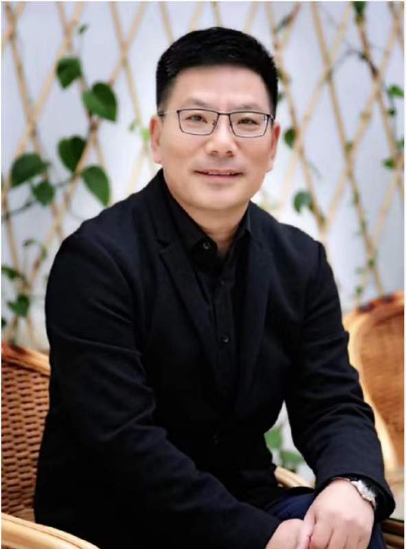 1705550799374990.jpg 1516947428953044935.jpg